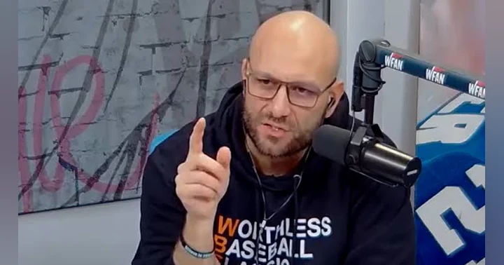 image for New York Sports Talk Is Better With Sal Licata — And WFAN Shouldn’t Lose Him