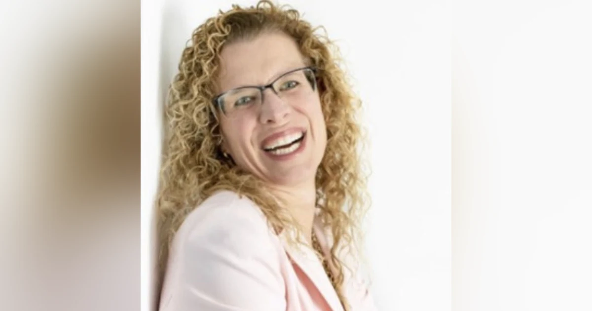 How do Marketers Avoid Doing Things Higgledy-Piggledy?  Have an Integrated Marketing Approach, Move Away from Random Acts of Marketing