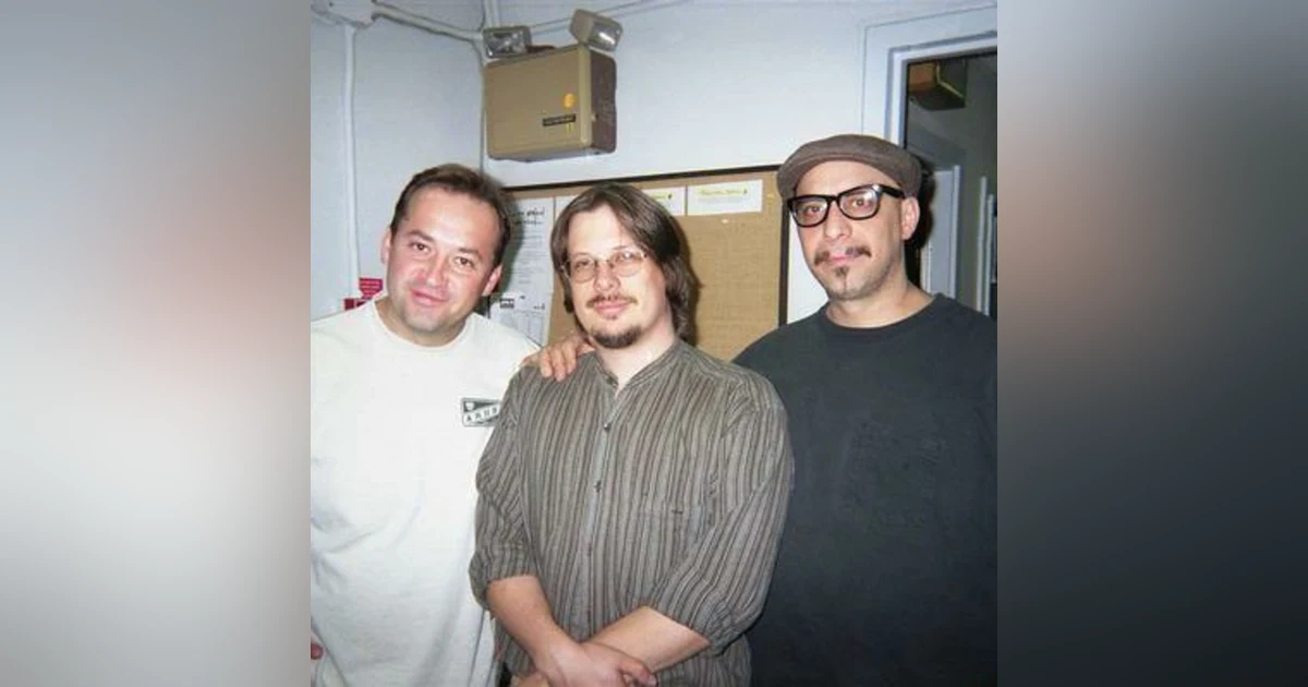 Episode 93: Fluxedo Junction - 10/22/22 (Jim Babjak of The Smithereens/Buzzed Meg/The Bar)