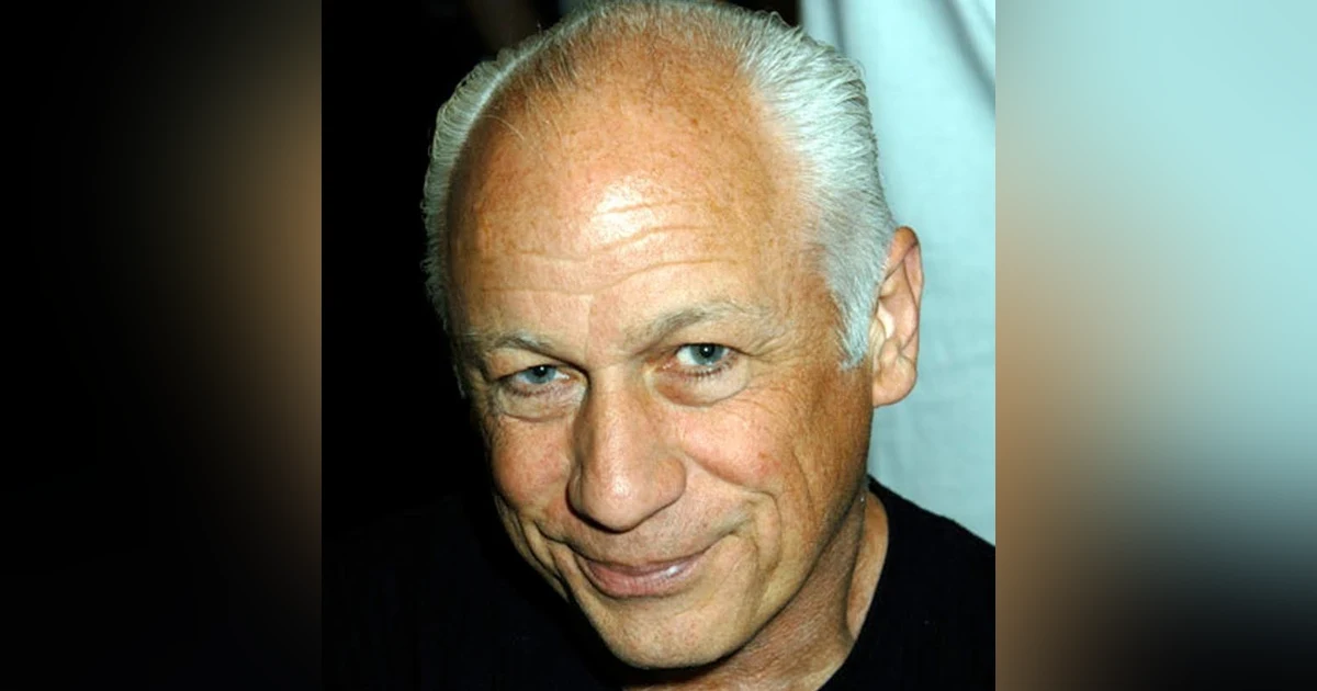 Hope Behind the Lens with Joey Travolta