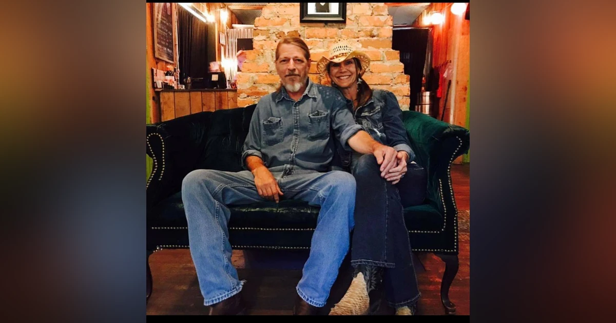 Trailer Hippies live from "The Bird's Nest"