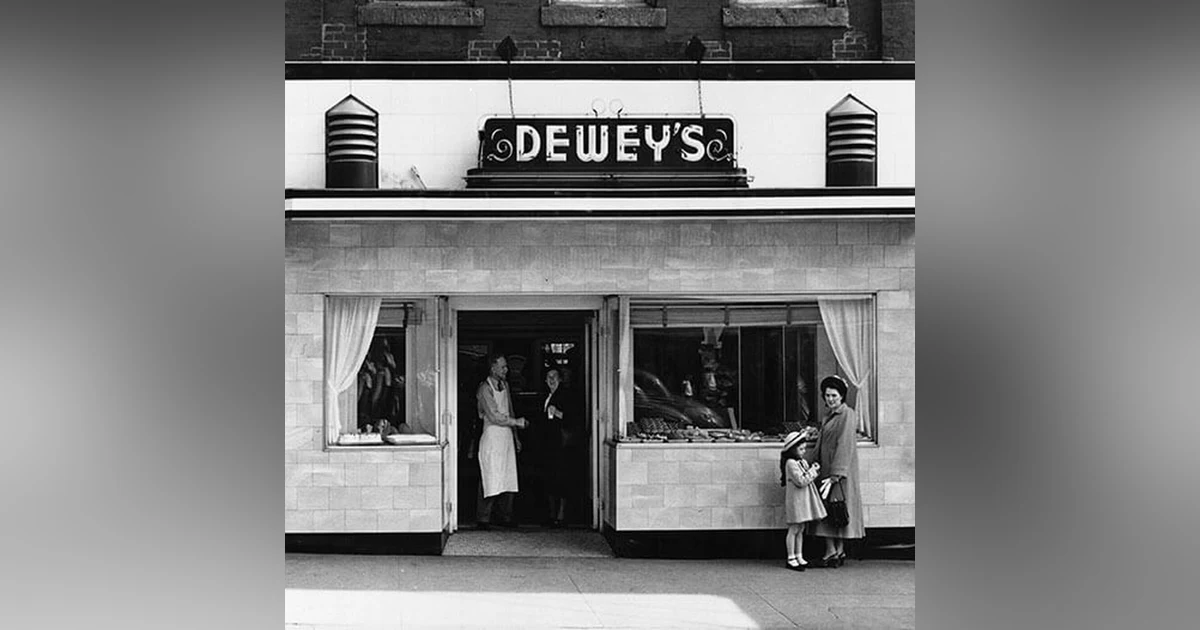 Dewey's Bakery - A Triad Tradition