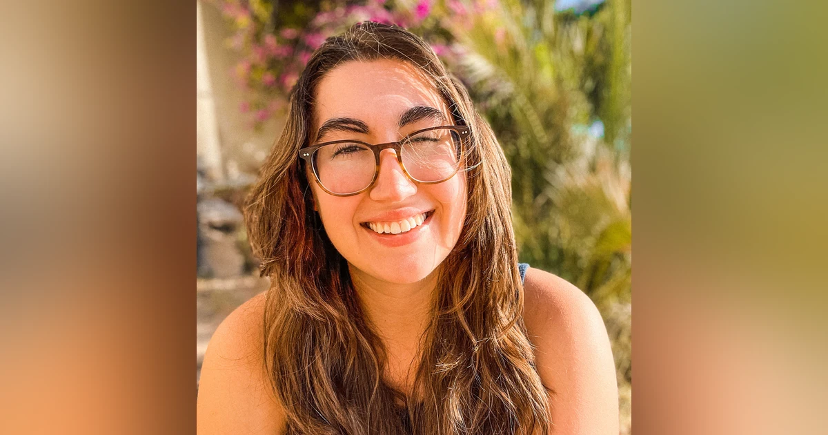 Roaming The Globe; Kayla Ihrig