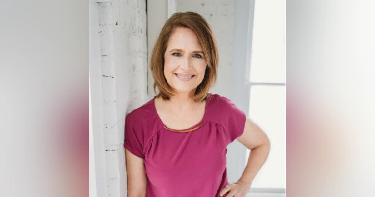 #153 Opening Up About a Trauma Releases its Power over you - Janelle Anderson