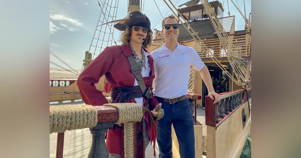 Acquiring a Multi-Passenger Boat Tour Business with Sean Joy, CEO of Southern Star Cruises - Episode #80