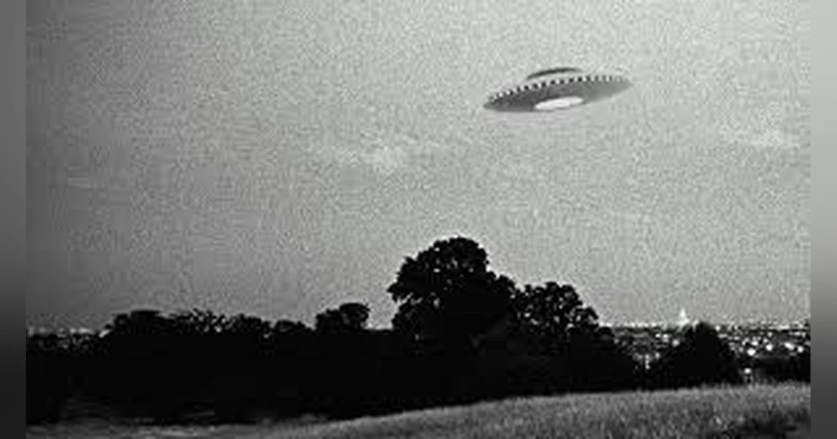 THE 1997 PHOENIX ARIZONA UFO INCIDENT