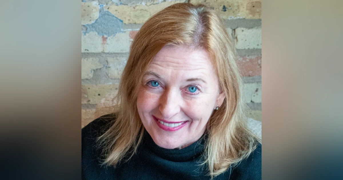 Julia Borcherts - Behind the Publicity Curtain